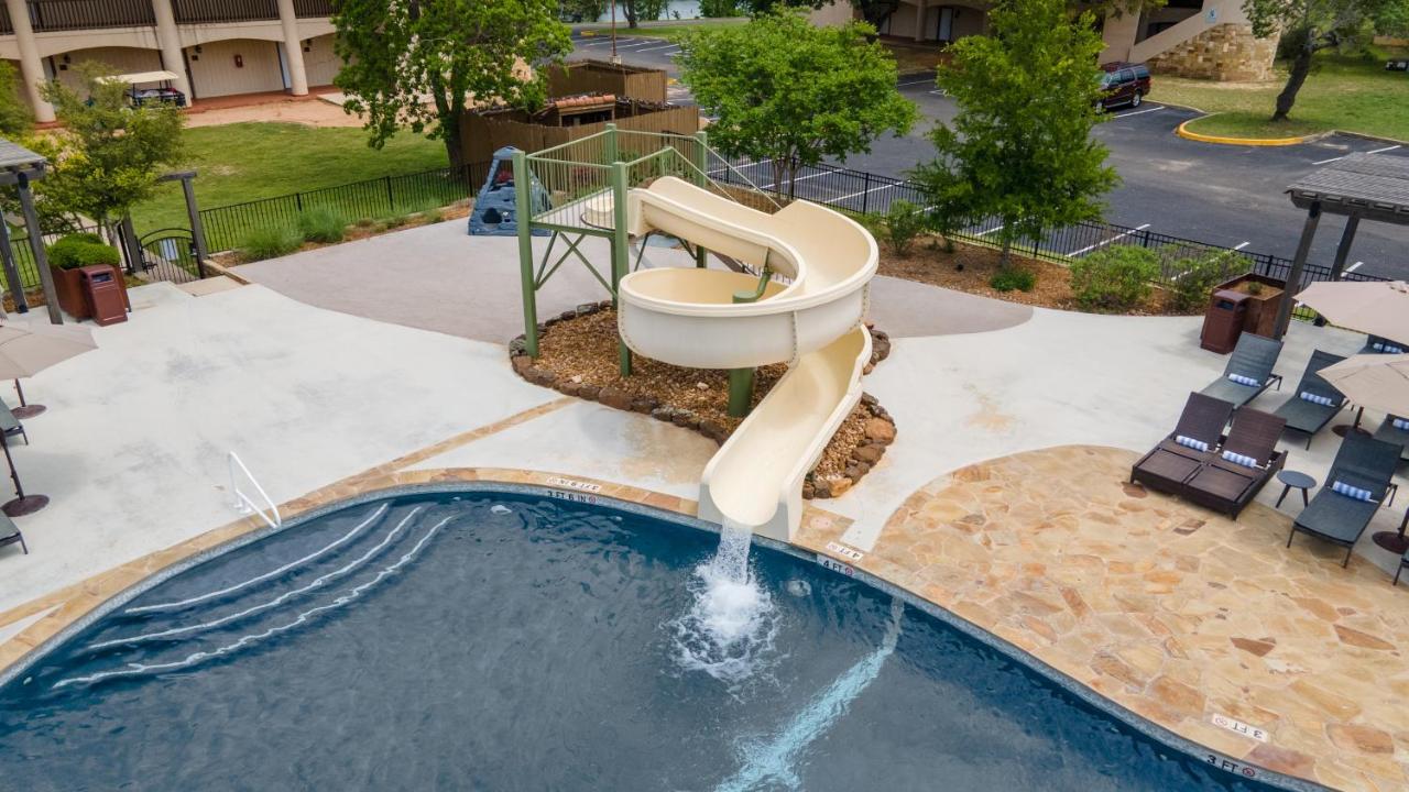 ברני Tapatio Springs Hill Country Resort מראה חיצוני תמונה