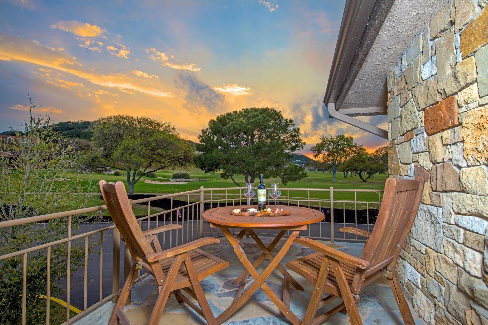ברני Tapatio Springs Hill Country Resort מראה חיצוני תמונה